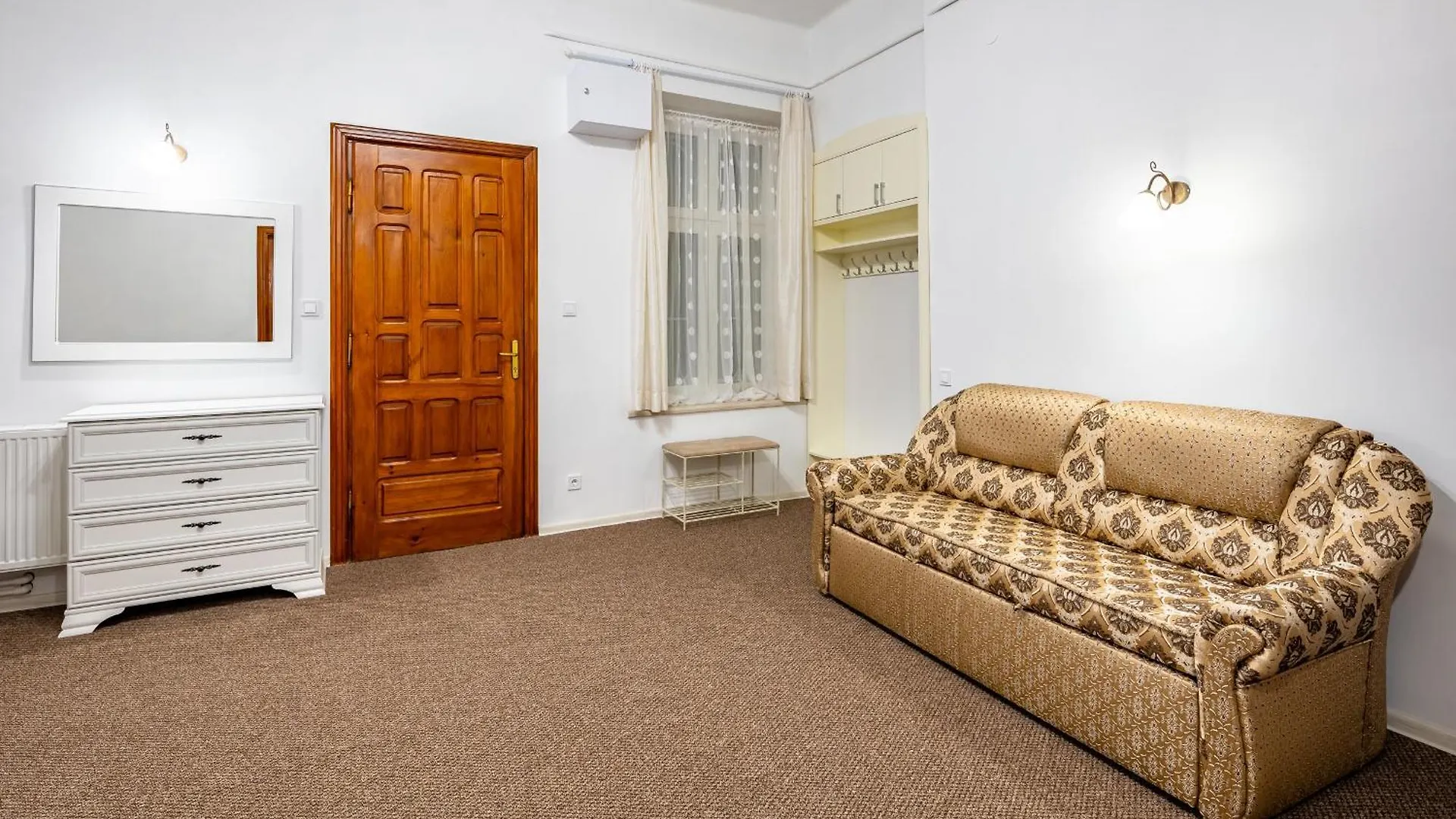 Designer Apartment! The Center! Валова 29 Lvov 0*,